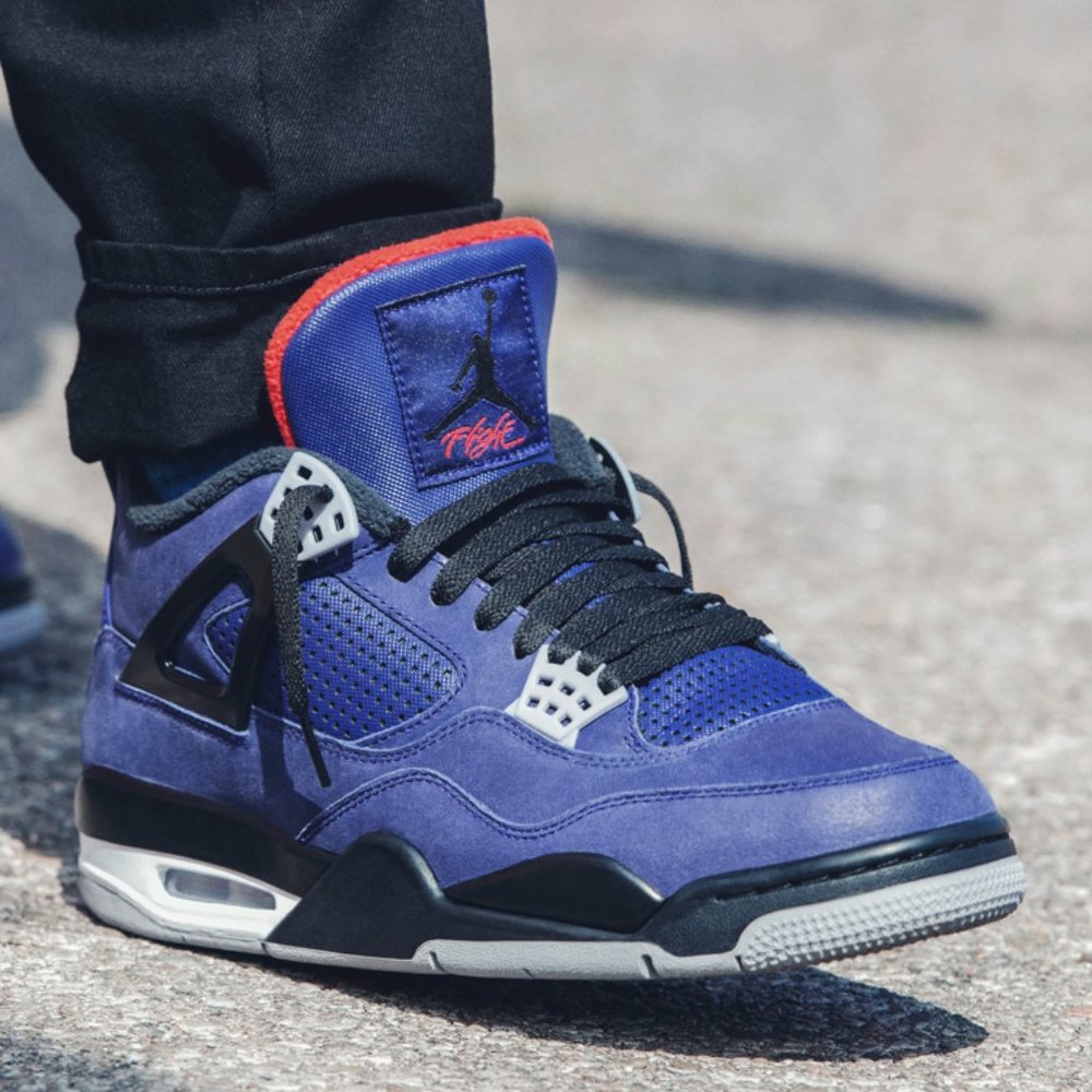 jordon retro 4 size 9 light use